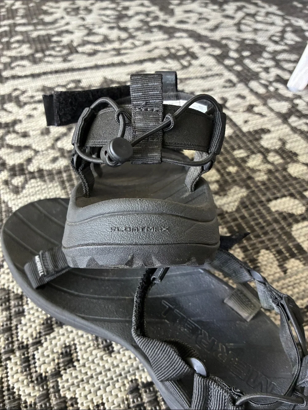 Merrell Women’s Black Adjustable Strapped Sandals Size 9